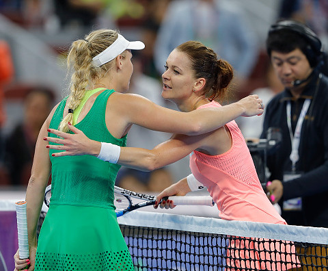 Radwańska pokonała Wozniacki i jest w ćwierćfinale turnieju w Pekinie