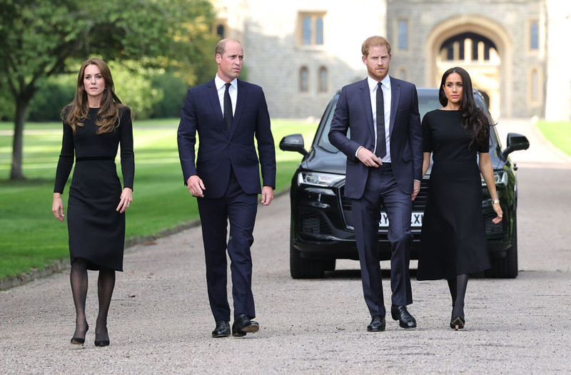 Pojednanie Williama i Harry'ego chwilowe. Zagraniczne media wskazują powody