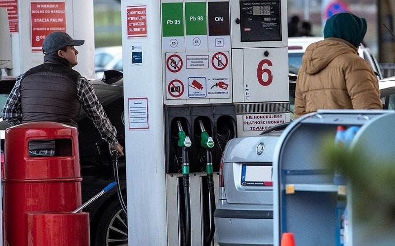 Plague of thefts at Polish petrol stations