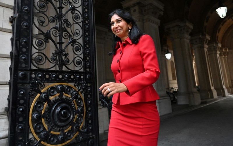 Polacy w UK apelują w sprawie statusu osiedlenia do nowej szefowej Home Office