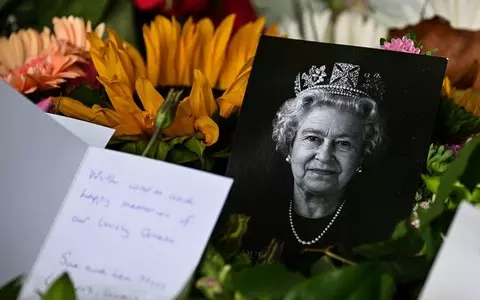 London prepares for Queen Elizabeth II's funeral