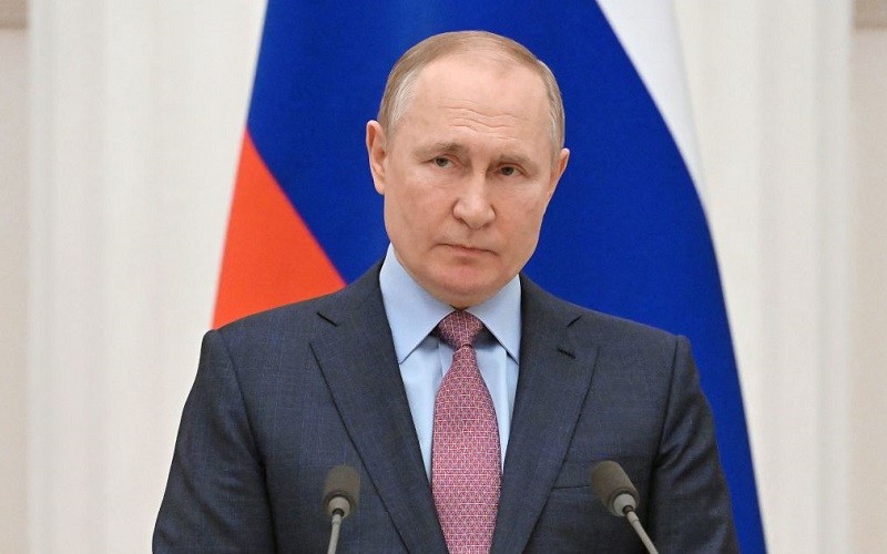 UK CDS says Putin's problems mounting