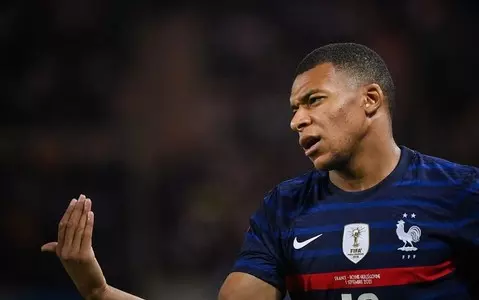 Kylian Mbappé refuses to take part in France photo shoot