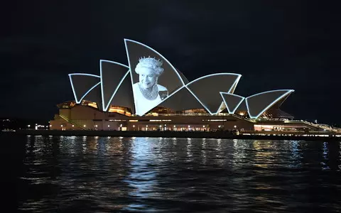 Tributes were paid to Queen Elizabeth II at various locations around the world