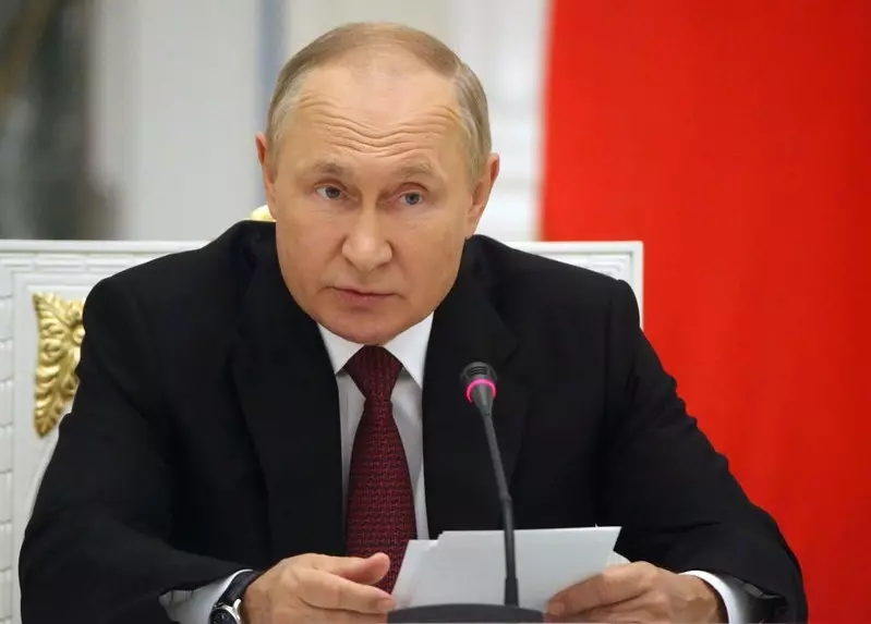 Putin ogłasza częściową mobilizację i grozi Zachodowi bronią jądrową