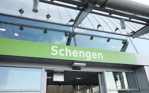 Kolejne kraje strefy Schengen wprowadzają kontrole na granicach