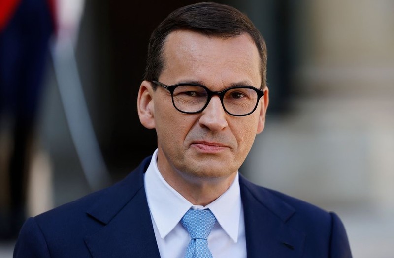 Sondaż: Czego Polacy oczekują od rządu?