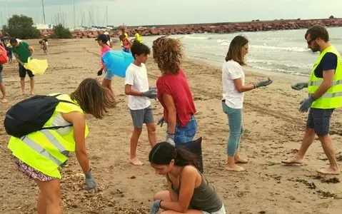 Spain: After the summer holidays, volunteers collected over 7 tons of rubbish from the beaches