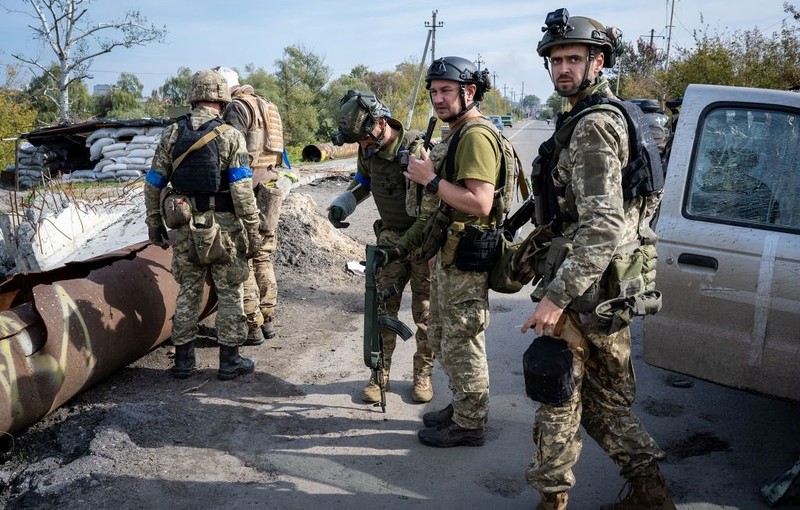 Pentagon: Ukrainians are on their way to pushing Russians across Dnieper near Kherson