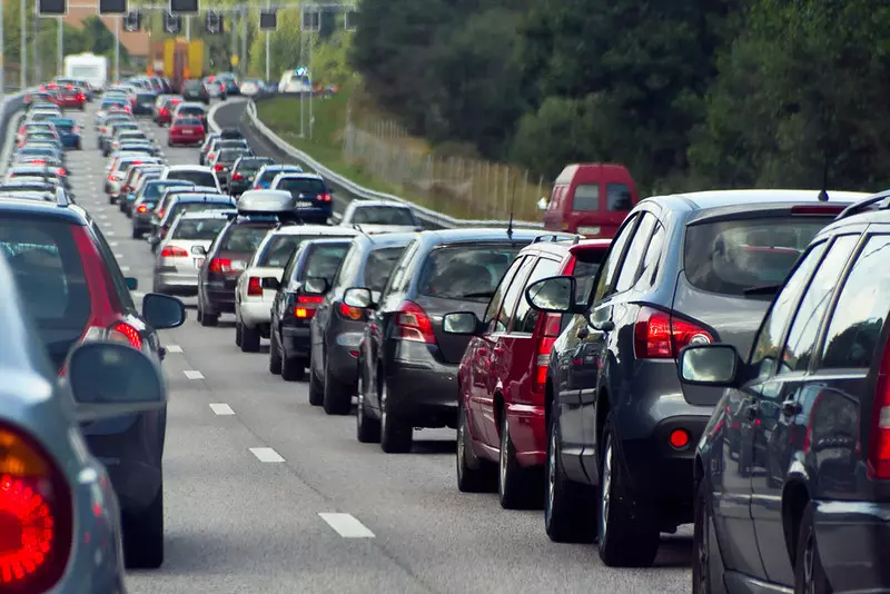 Raport: We wrześniu sprowadzono do Polski o 18,2 proc. mniej używanych aut niż rok wcześniej