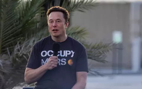 Elon Musk nevertheless wants to buy Twitter, at original price of $44 billion