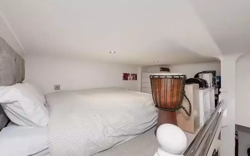 Londyn: Kawalerka z 1,5-metrową sypialnią za £300 tys.