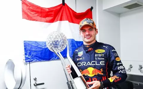 Verstappen won Japanese rain GP and became world champion