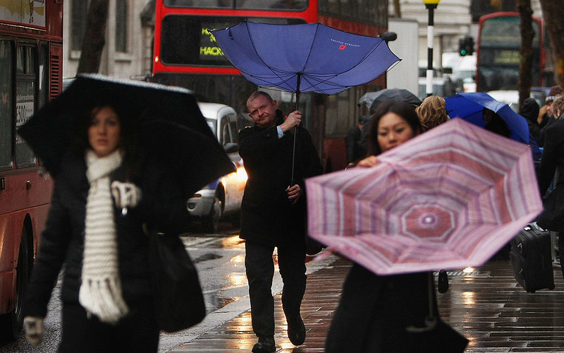 Synoptycy ostrzegają przed wiatrem. UK na liście "najbardziej wietrznych miejsc na świecie"