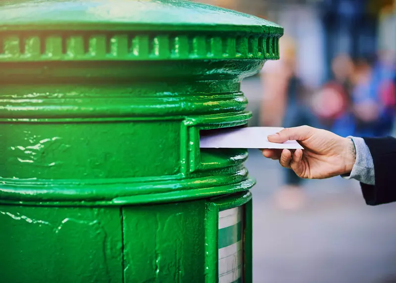 Poczta w Irlandii wprowadza nową usługę - wirtualne znaczki