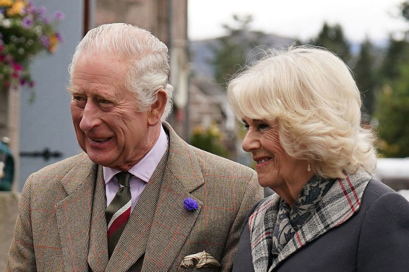 Czy z okazji koronacji króla Karola III będzie w UK dodatkowy bank holiday?