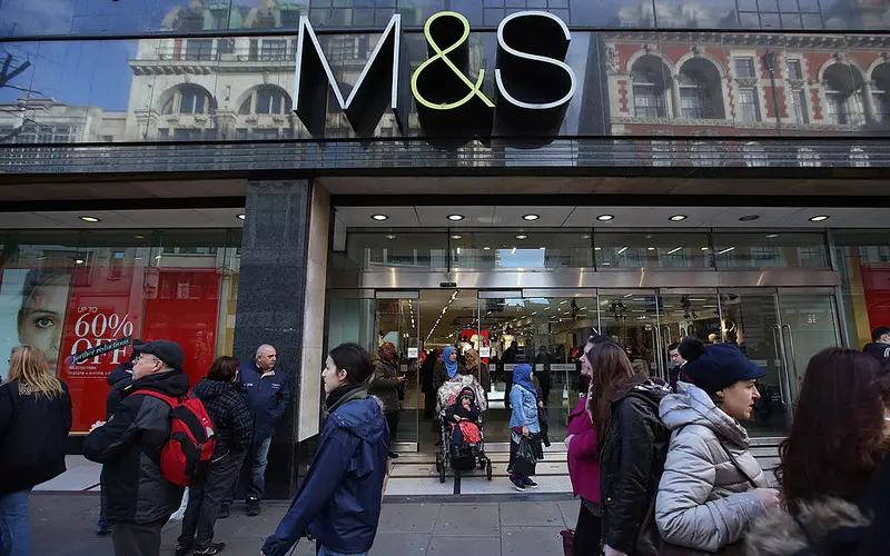 Marks & Spencer zapowiada masowe zamykanie sklepów stacjonarnych