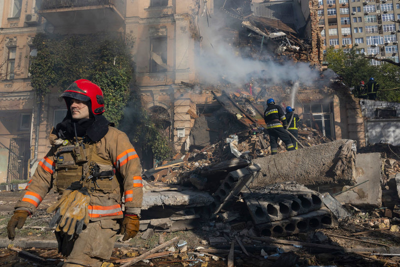 Ukraina: Rosyjskie ostrzały obiektów energetycznych w Kijowie, Dnieprze i Żytomierzu