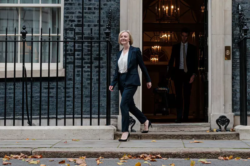 Brytyjska premier Truss ponownie przeprasza, ale nie zamierza rezygnować