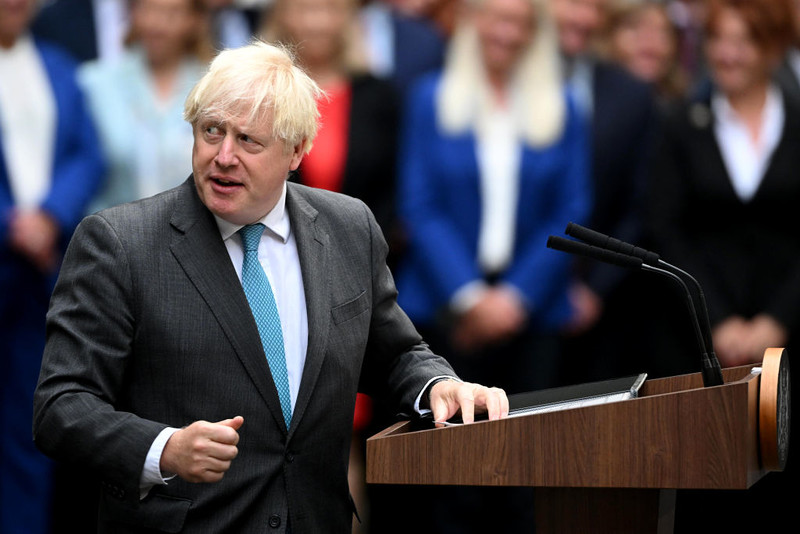 UK: Former PM Johnson gives up fight to return to office 
