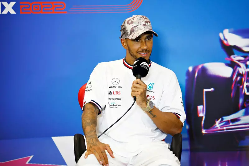 Lewis Hamilton: Chcę być z Mercedesem na dłużej