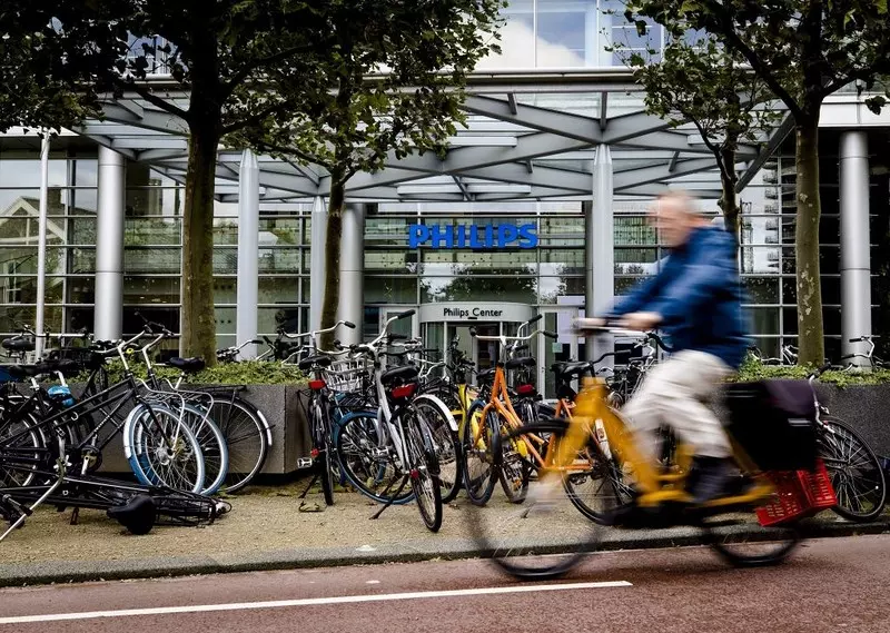 Holandia: Coraz więcej firm wypłaca premie w celu złagodzenia skutków inflacji