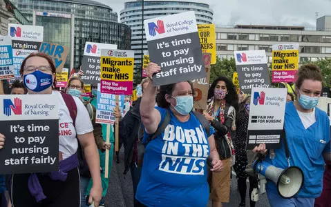 British nurses set to hold biggest-ever strike