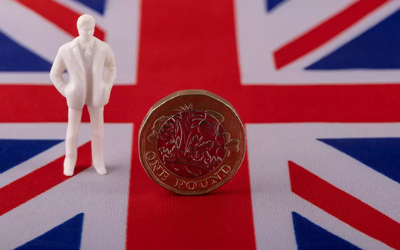 Raport: Co 4. mieszkaniec UK ma mniej niż £100 oszczędności