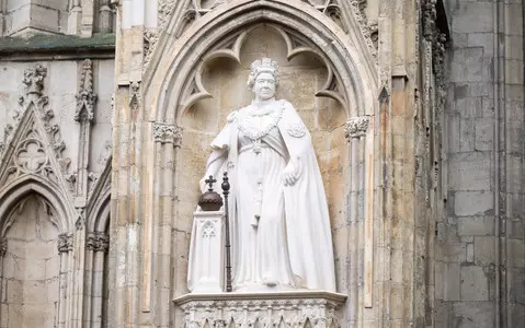 King Charles unveils first statue of Queen since her death