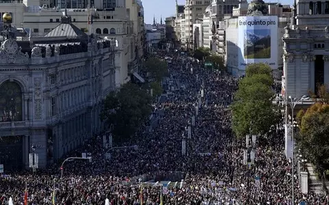 Spain: Communication paralysis of the capital. At least 200,000 people took to the streets. people