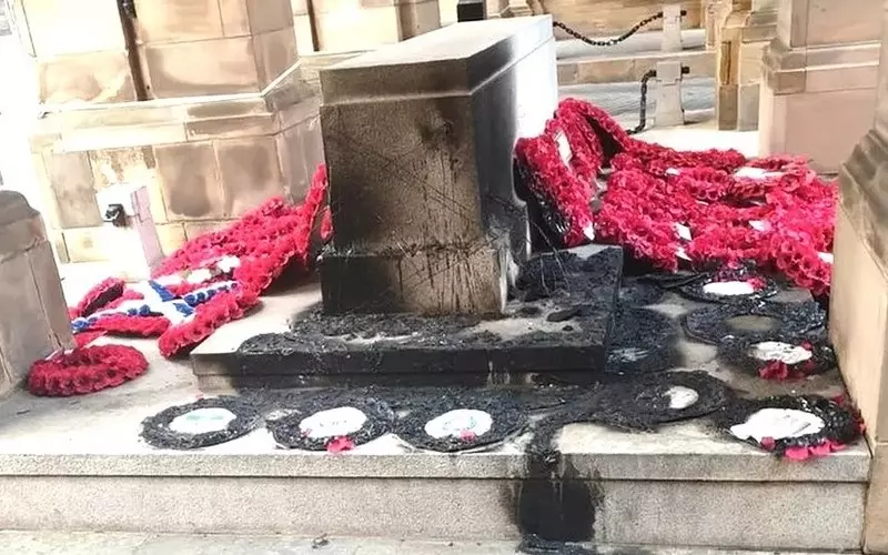 Szkocja: W Edynburgu nieznani sprawcy podpalili pomnik poległych żołnierzy