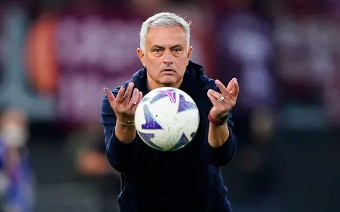 Serie A: Mourinho coach suspended for two matches