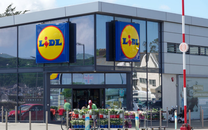 Lidl profits quadruple as cash-strapped British shoppers look for bargains