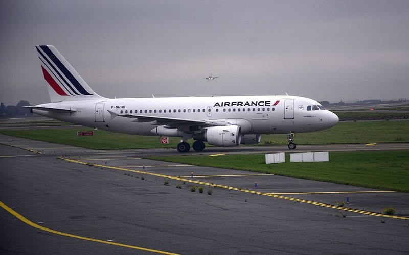 Francja: Pracownicy Air France zapowiadają strajk podczas Świąt Bożego Narodzenia i sylwestra