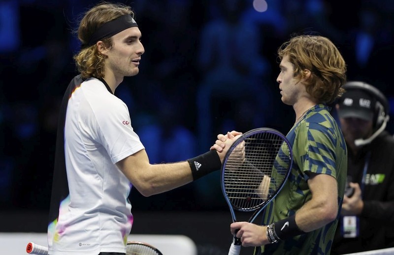 ATP Finals: Rublow ostatnim półfinalistą, pierwszy stracony set Djokovica