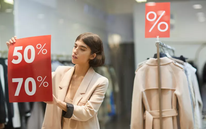 Badanie: 36 proc. Polaków chce kupować podczas zimowych wyprzedaży