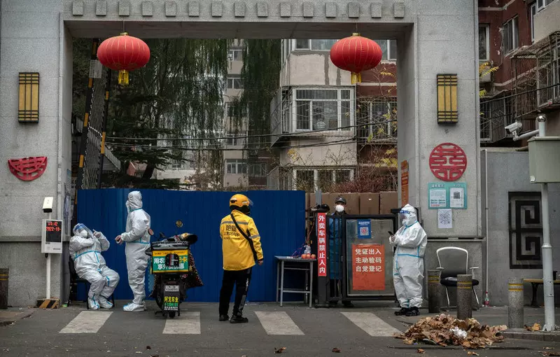 Chiny: Brak restrykcji na mundialu podsyca frustrację z powodu polityki "zero Covid"