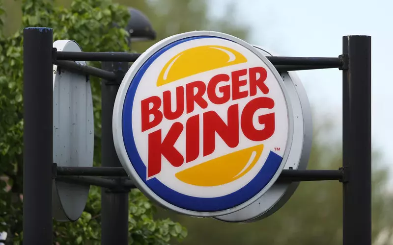 Pub workers and fast-food delivery workers latest to announce strike action