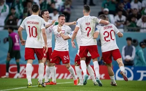 WORLD CUP 2022: Poland's first win, France promoted, Messi the 'saviour' of Argentina