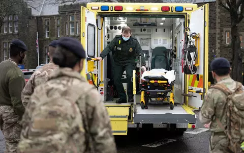 Brytyjskie wojsko może wspomóc NHS w czasie strajków