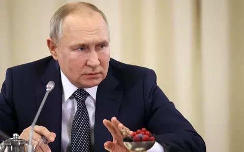 British Foreign Office secretary: Putin may use peace talks to rebuild troops