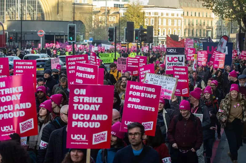 Do świąt nie będzie ani jednego dnia bez strajków w UK