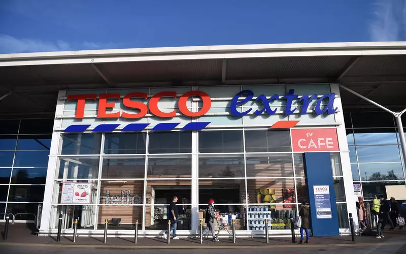 UK: Klienci Tesco rezygnują ze świeżych produktów na rzecz mrożonek