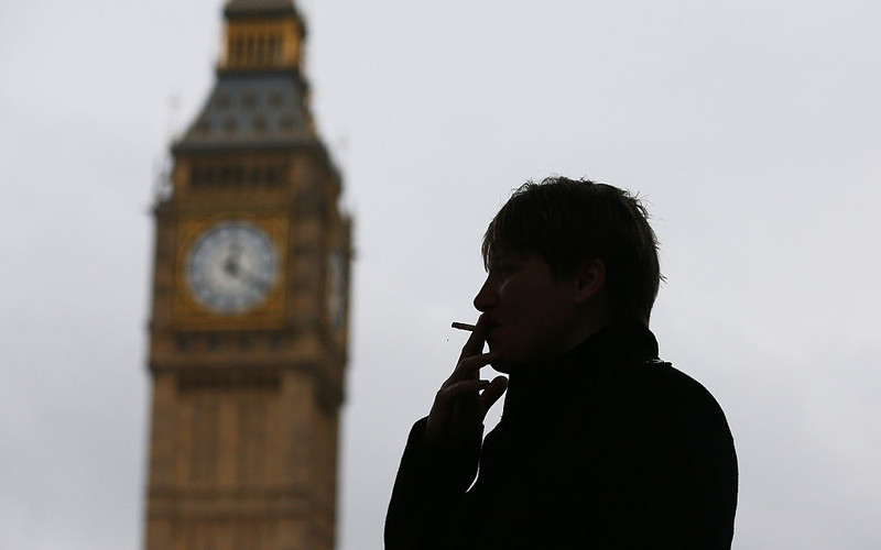 Liczba palaczy w Wielkiej Brytanii spadła do najniższego poziomu w historii