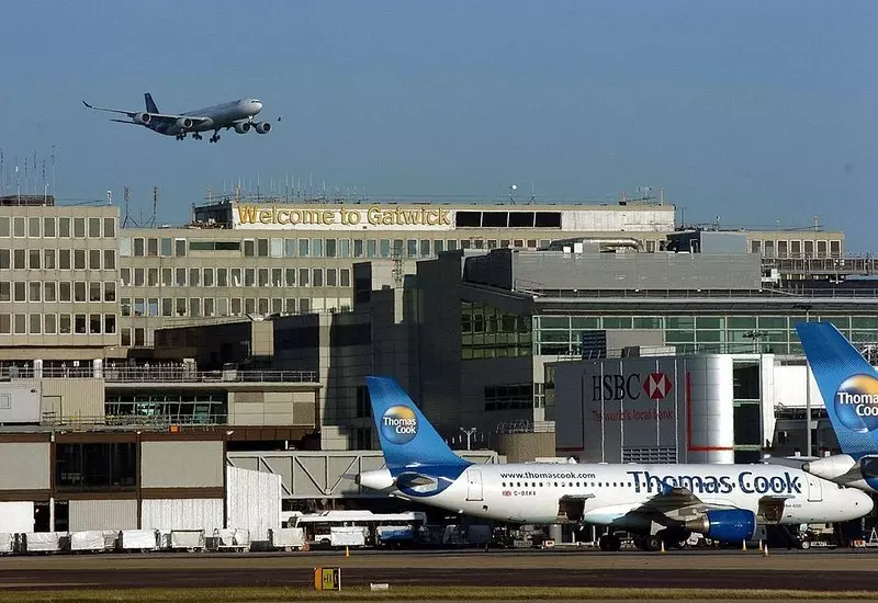Brytyjskie MSW ostrzega przed zakłóceniami na lotniskach z powodu strajków w święta