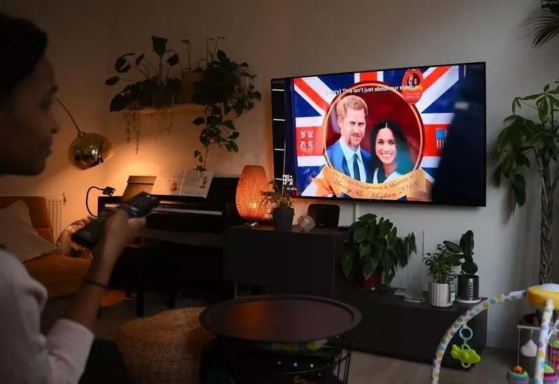 UK: Spór, czy twórcy serialu o Harrym i Meghan pytali rodzinę królewską o komentarz