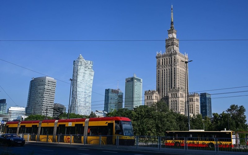 Coraz mniej turystów z zagranicy w Polsce. W ciągu dwóch lat ich liczba spadła o ponad połowę