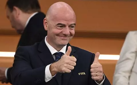 Infantino becomes first FIFA president on Instagram