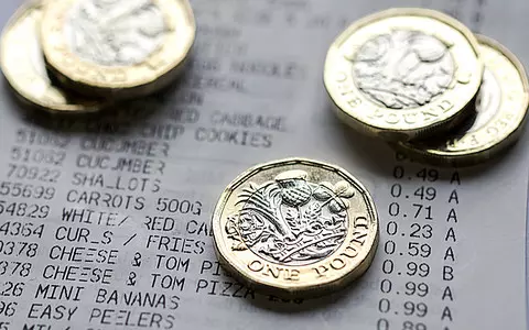 Inflation in the UK is slowing down a bit. In November it amounted to 10.7 percent.