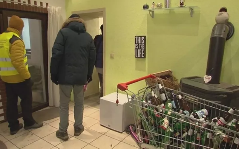 Holandia: Policyjny nalot na mieszkania. Polacy i Rumuni żyli "w nieludzkich warunkach"